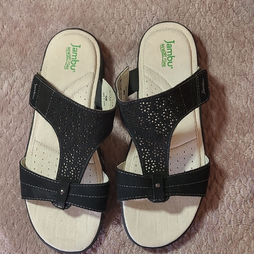 Jambu Women's Black Sandals